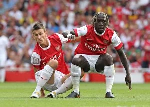 Arsenal v AC Milan 2010-11 Collection: Laurent Koscielny and Bacary Sagna (Arsenal). Arsenal 1: 1 AC Milan. Emirates Cup Pre Season