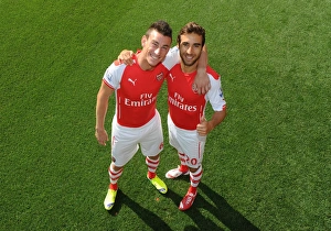 Laurent Koscielny and Mathieu Flamini (Arsenal). Arsenal 1st Team Photocall. Emirates Stadium Laurent Koscielny and Mathieu Flamini (Arsenal). Arsenal 1st Team Photocall. Emirates Stadium