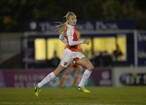 Leah Williamson in Action: Arsenal Ladies vs. Reading FC Women (WSL 1, 2016)