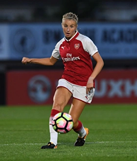 Leah Williamson in Action: Arsenal Women vs Everton Ladies Pre-Season Friendly