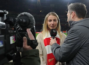 Images Dated 15th March 2018: Leah Williamson at Half-Time: Arsenal Women's Battle in Europa League Against AC Milan