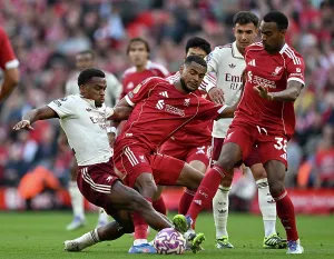 Liverpool V Arsenal 2025-26 Prints: Liverpool v Arsenal - Premier League