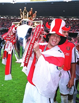 Ljungberg trophy3 020512AFC.jpg