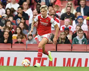 Arsenal Women V Tottenham Hotspur Women 2022-23 Prints: London Rivalry: Arsenal vs. Tottenham - FA Women's Super League Showdown