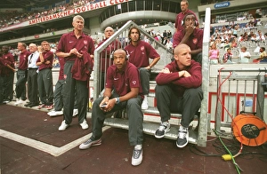 (L>R) Arsene Wenger, Thierry Henry, Robert Pires, Johan Djourou and Philippe Senderos