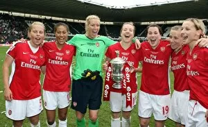 Arsenal Ladies v Sunderland WFC Collection: (L>R) Gilly Flaherty