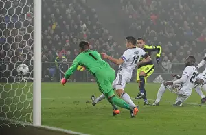 Lucas Perez Scores Arsenal's Second Goal against FC Basel in 2016-17 UEFA Champions League
