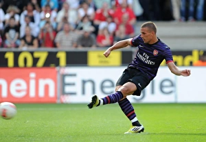 Lukas Podolski scores Arsenals 2nd goal from the penalty spot. Cologne 0:4 Arsenal Lukas Podolski scores Arsenals 2nd goal from the penalty spot. Cologne 0:4 Arsenal