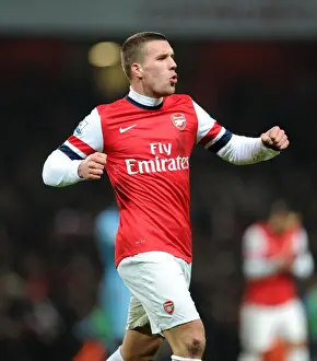 Lukas Podolski Scores First Arsenal Goal: Arsenal 1-0 West Ham United, Premier League 2012-13