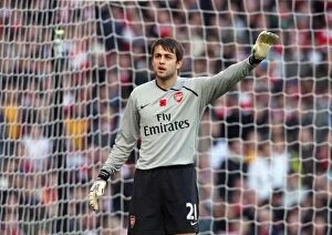 Images Dated 8th November 2008: Lukasz Fabianski's Heroic Performance: Arsenal's Thrilling 2-1 Victory Over Manchester United