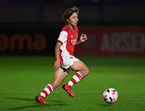 Mana Iwabuchi in Action: Arsenal Women vs Slavia Prague, UEFA Women's Champions League 2021-22