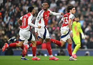 Manchester City V Arsenal 2024-25 Prints: Manchester City FC v Arsenal FC - Premier League
