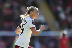 Manchester United Women V Arsenal Women 2025-26 Prints: Manchester United v Arsenal - Barclays Women's Super League Manchester United v Arsenal - Barclays Women's