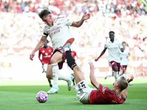 Manchester United V Arsenal 2025-26 Prints: Manchester United v Arsenal - Premier League