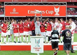 Manuel Almunia Lifts the Emirates Cup: Arsenal's Pre-Season Victory (3-2 vs Celtic)