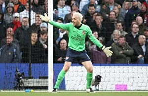 Manchester City v Arsenal 2008-09 Collection: Manuel Almunia's Disappointing Day: Manchester City Crushes Arsenal 3-0 in the Premier League