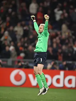 Almunia Manuel Prints: Manuel Almunia's Euphoric Moment: Arsenal's UEFA Champions League Victory over AS Roma (2009)