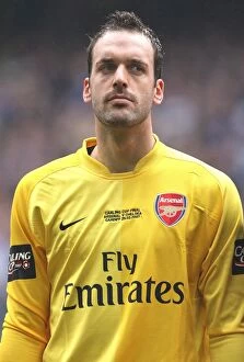 Images Dated 26th February 2007: Manuel Almunia's Heartbreaking Loss: Arsenal 1-2 Chelsea, Carling Cup Final, 2007