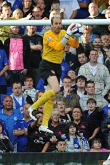 Manuel Almunia's Legendary Performance: Arsenal's Historic 6-1 Victory Over Everton