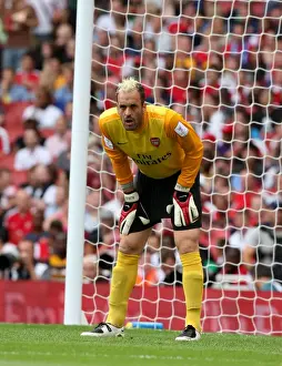 Manuel Almunia's Shining Moment: Arsenal's 3:0 Emirates Cup Victory over Rangers