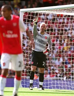 Arsenal V Paris Saint Germain 2007-08 Prints: Manuel Almunia's Triumph: Arsenal's Win Over Paris Saint-Germain at Emirates Cup 2007 (2:1)