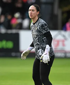 Manuela Zinsberger Gears Up: Arsenal Women vs. Watford Women FA Cup Match