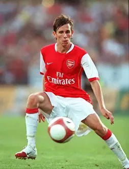 Mark Randall in Action: Arsenal's Pre-Season Victory Over SV Mattersburg (2006)