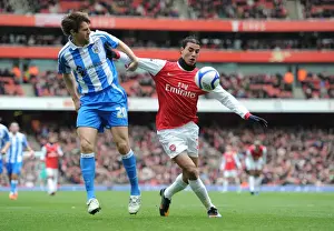 Marouane Chamakh (Arsenal) Kevin Kilbane (Huddersfield). Arsenal 2: 1 Huddersfield Town