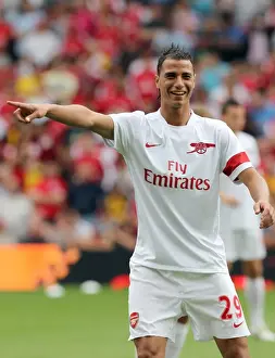 Marouane Chamakh Scores the Winning Goal: Arsenal's 3-2 Victory over Celtic in the Emirates Cup