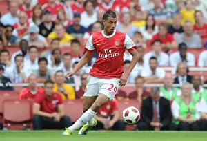 Marouane Chamakh vs AC Milan: A 1-1 Draw at Emirates Cup Pre-Season 2010