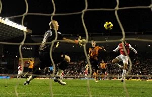Wolverhampton Wanderers v Arsenal 2010-11 Collection: Marouane Chamakh's Stunner: Arsenal's First Goal vs. Wolverhampton Wanderers (10-11)