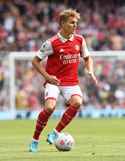 Martin Odegaard in Action: Arsenal vs Everton, Premier League 2021-22