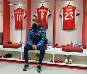 Martin Odegaard Gears Up: Arsenal's Battle Against Liverpool in Carabao Cup Semifinal