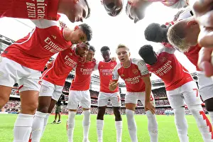 Martin Odegaard Rallies Arsenal: Pre-Match Huddle vs. Nottingham Forest (2023-24)