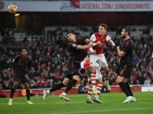 Images Dated 11th December 2021: Martin Odegaard Scores Arsenal's Second Goal Against Southampton (December 2021)