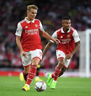 Martin Odegaard Shines: Arsenal's Dominance over Aston Villa in Premier League Clash