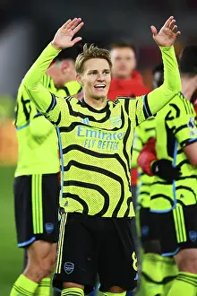 Martin Odegaard's Celebration: Arsenal Secures Victory Over Brentford in 2023-24 Premier League