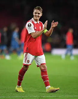 Martin Odegaard's Emotional Reaction: Arsenal's Europa League Clash vs. PSV Eindhoven (2022-23)