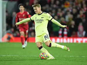 Martin Odegaard's Midfield Battle against Liverpool in the Premier League 2021-22