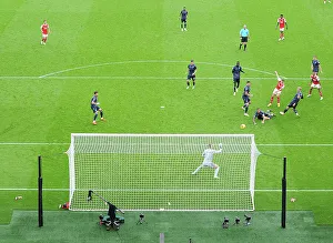 Martin Odegaard's Stunning Fifth Goal: Arsenal Crushes Nottingham Forest 5-0 (Premier League 2022-23)