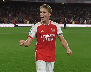 Martin Odegaard's Triumph: Arsenal's Historic Victory Over Manchester City in the 2023-24 Premier League