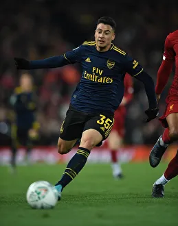 Martinelli in Action: Liverpool vs. Arsenal Carabao Cup Clash