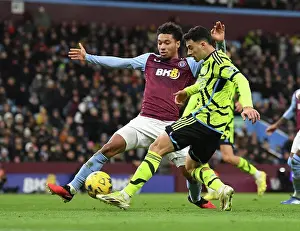 Martinelli Faces Kamara: Intense Shootout at Villa Park - Aston Villa vs Arsenal, Premier League 2023-24