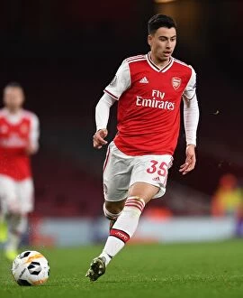 Images Dated 29th November 2019: Martinelli Makes Europa League Debut: Arsenal's Rising Star Dazzles Against Eintracht Frankfurt