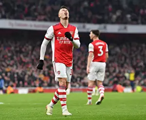 Martinelli Shines: Arsenal's Premier League Victory Over Burnley (2021-22)