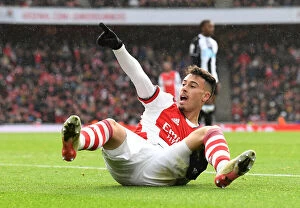 Images Dated 27th November 2021: Martinelli Shines: Arsenal's Victory Over Newcastle United, Premier League 2021-22
