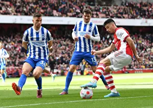 Martinelli Stands Firm Against Brighton Duo in Arsenal's Premier League Clash