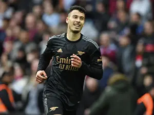 Aston Villa V Arsenal 2022-23 Prints: Martinelli's Brace: Arsenal's 4-0 Victory Over Aston Villa (2022-23)