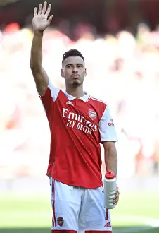 Martinelli's Moment: Arsenal's Thrilling Victory Celebration vs. Leicester City (2022-23)