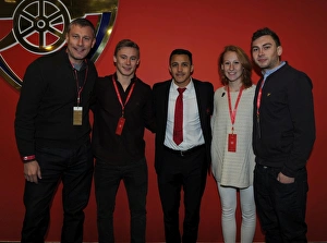 The matchball sponsor with Alexis Sanchez (Arsenal)